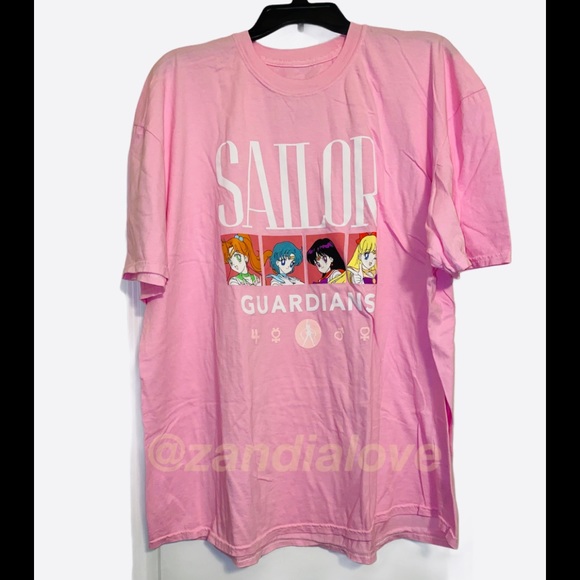 torrid Tops - NEW Sailor moon Torrid tee shirt XL,2X